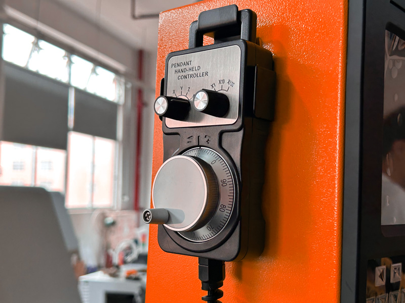 EMT Global CNC Lathe FL140